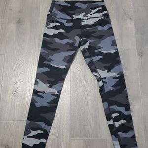 Victoria secret pink yoga leggings